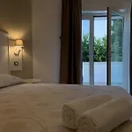 Couette-café Essenza 4*